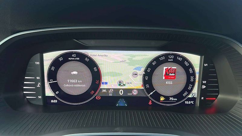 Škoda Octavia Top Selection 1,5 TSI 110kW MT - fotka 9 z 30