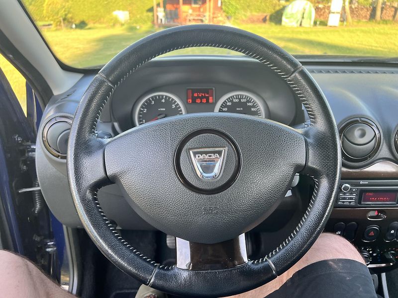 Dacia Duster 1.6 77KW,4x4,KLIMA,TZ,KůŽE - fotka 34 z 42
