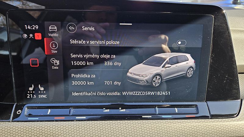 Volkswagen Golf (2024) GTI 2.0TSI 180kW DSG - fotka 22 z 34