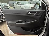 Hyundai Tucson 2.0 CRDI Style 4x4 Autom - náhled 19