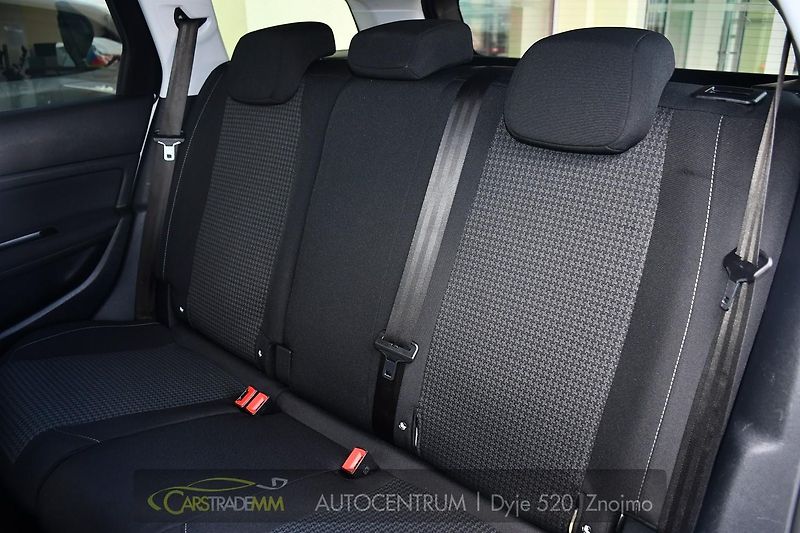 Peugeot 308 SW 1.5BlueHDi ACTIVE CARPLAY - fotka 14 z 49