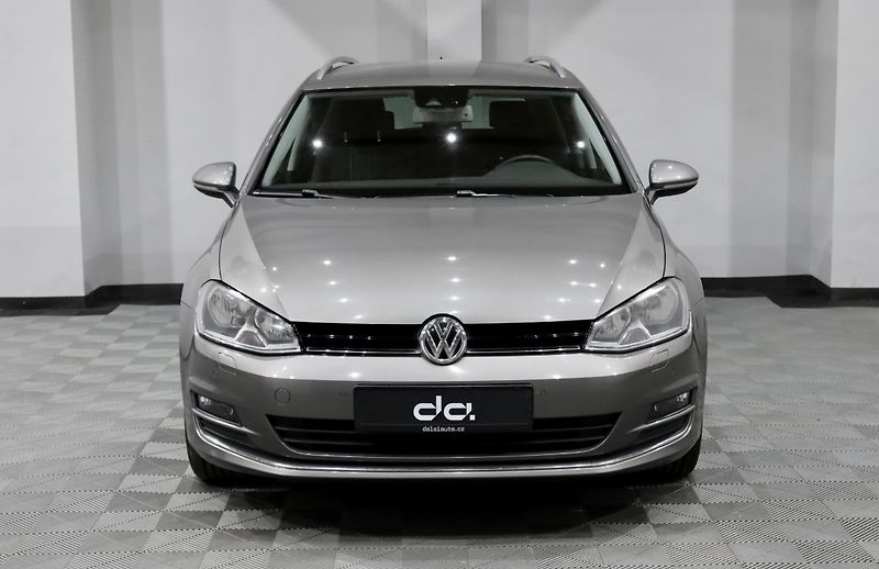 Volkswagen Golf 7 Variant 1.4 TSI 92 kW - fotka 3 z 36