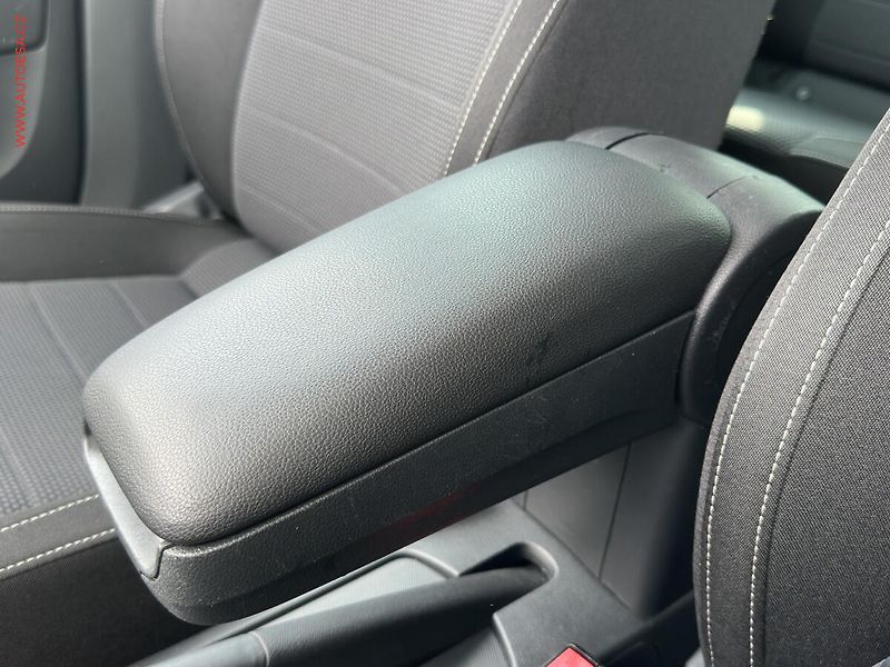 Škoda Rapid (2015) 1.2TSi, STK3/28 - fotka 16 z 17