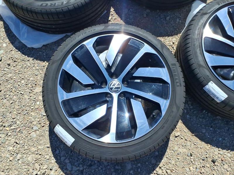Volkswagen Arteon 2,0 TAŽNÉ,WEBASTO,KAMERA - fotka 10 z 11