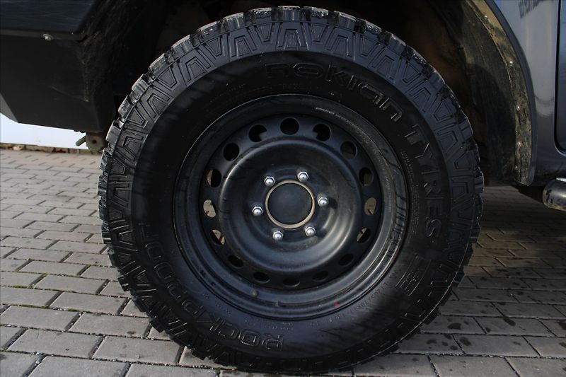 Toyota Hilux 2.4D4D 110kW EXPED. SPECIÁL ČR - fotka 9 z 24