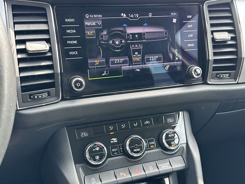 Škoda Kodiaq (2022) 2.0 TDI DSG Ambition - fotka 23 z 31