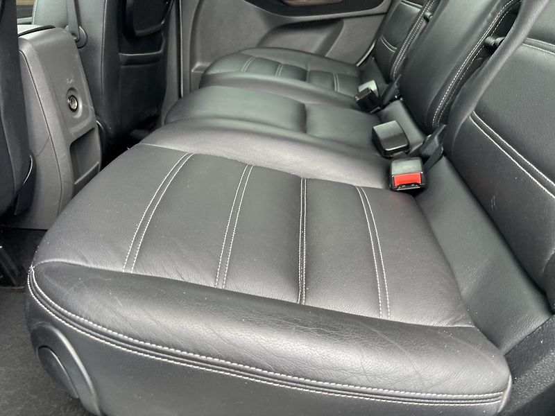 Ford C-MAX GHIA 2.0TDCi AUTOMAT TEMPOMAT - fotka 25 z 41