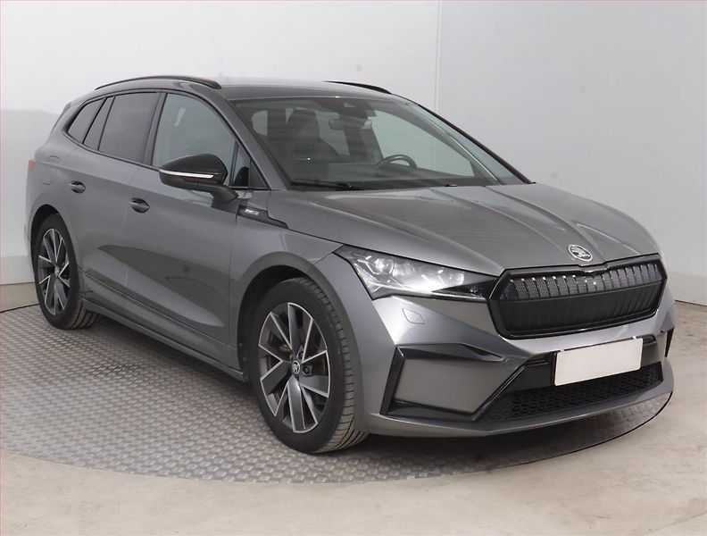 Škoda Enyaq (2022) Sportline iV 60 (62 kWh) - fotka 1 z 18
