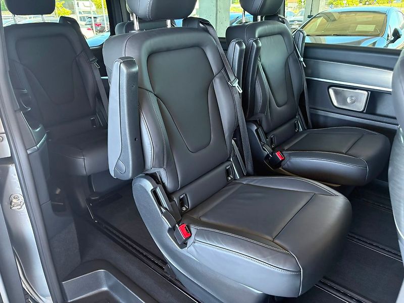 Mercedes-Benz Třídy V 300d 4MATIC Exclusive Long DPH - fotka 17 z 29