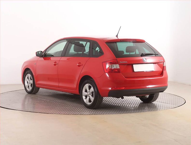 Škoda Rapid (2014) Spaceback 1.2 TSI, Tempomat - fotka 4 z 17