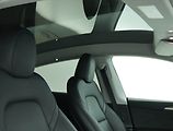 Tesla Model Y (2023) Long Range AWD 79kWh, SoH 92% - náhled 15