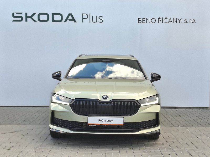 Škoda Superb (2025) Combi iV SportLine DSG 1,5TSi - fotka 4 z 35