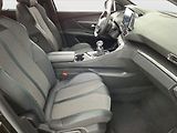Peugeot 5008 (2024) PureTech 130 - náhled 9