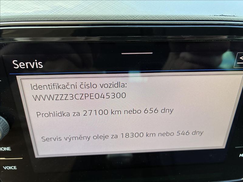 Volkswagen Passat 2,0 PANORAMA,TAŽNÉ,ALLU 19 - fotka 27 z 27