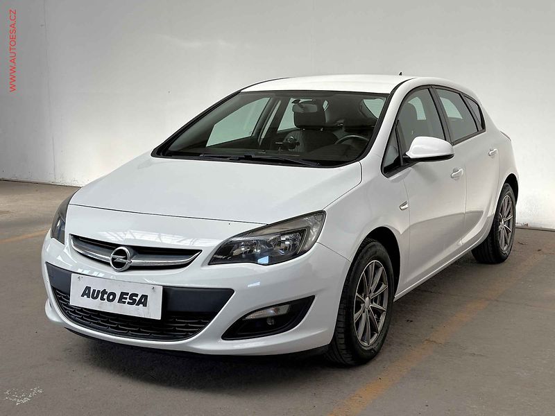 Opel Astra (2015) 1.6 CDTi, ČR, servis.kniha - fotka 3 z 14