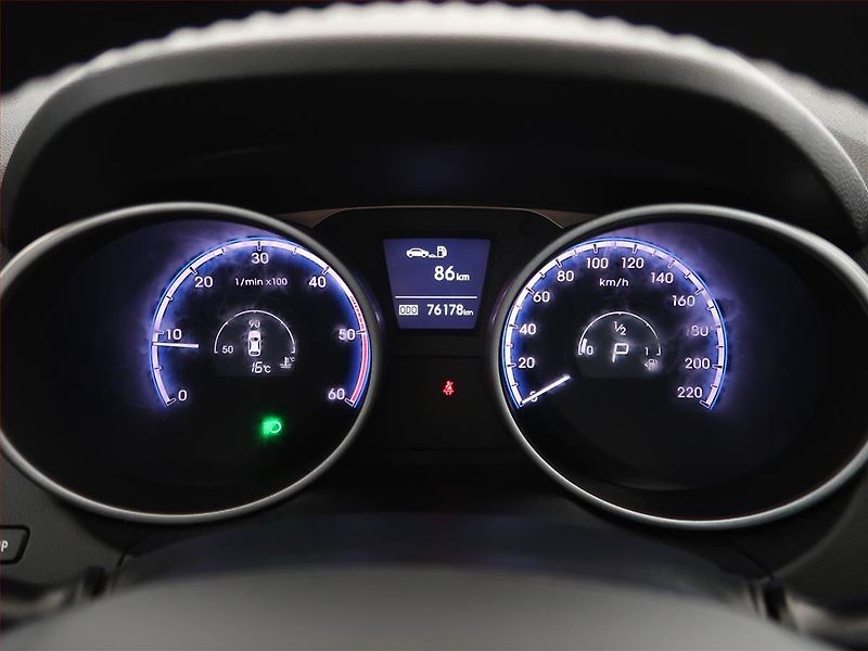 Hyundai ix35 (2012) 2.0 CRDi, 4X4, Automat - fotka 11 z 20