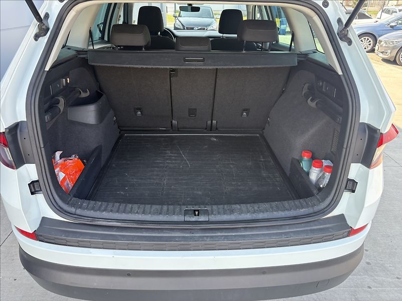 Škoda Kodiaq 2,0 TDI 140 kw ČR 4x4 DSG - fotka 23 z 30