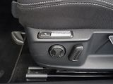 Volkswagen Passat 2.0 TDi LED SVĚTLA, ACC, DSG - náhled 23
