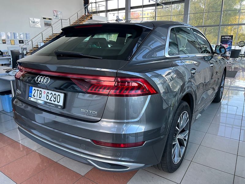 Audi Q8 S-line 50TDI 210kW - fotka 3 z 20