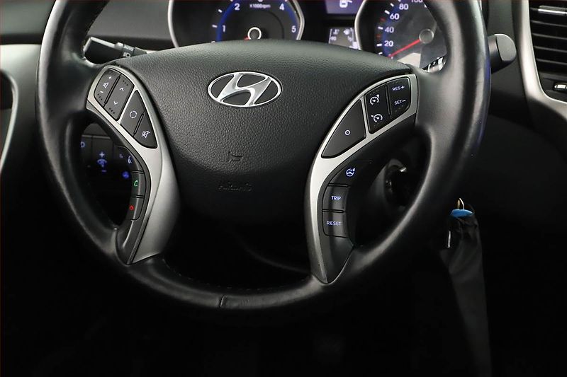 Hyundai i30 (2017) 1.6 CRDi, Serv.kniha, Tempomat - fotka 8 z 14