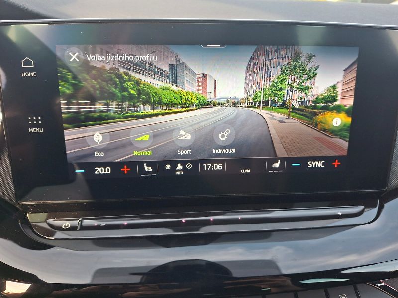 Škoda Octavia (2023) Combi SportLine DSG 4x4 2,0TDi - fotka 29 z 35