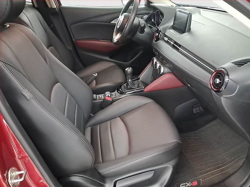 Mazda CX-3 (2018) Revolution 2.0 Skyactiv-G - fotka 9 z 22
