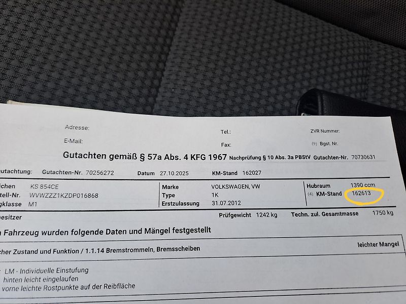 Volkswagen Golf (2012) 1.4 16V 59 KW, SERVISKA, PĚKNÝ - fotka 33 z 36
