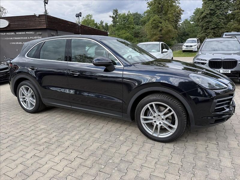 Porsche Cayenne 3.0 V6 Vzduch - fotka 4 z 26