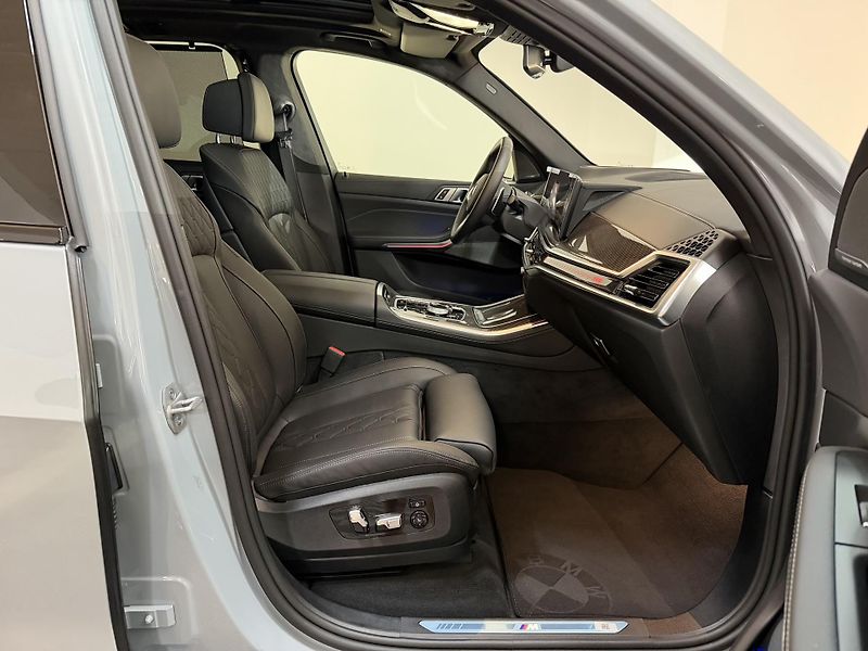 BMW X5 xDrive40d M-PRO Individ. Gar.+ - fotka 46 z 50
