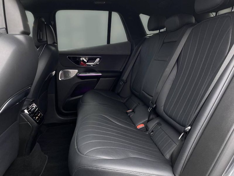 Mercedes-Benz EQE (2024) 500 4MATIC SUV - fotka 11 z 29