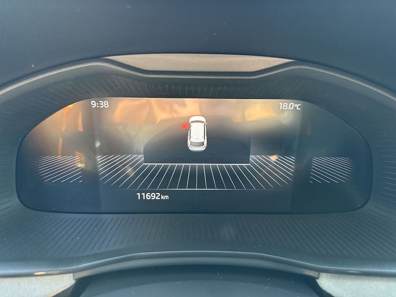 Škoda Kamiq (2025) 1.0 TSI DSG Top Selection - fotka 6 z 31