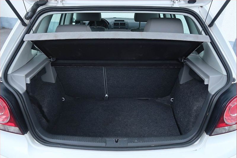 Volkswagen Polo (2008) 1.2 12V, rezervace - fotka 14 z 15
