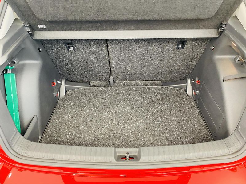 Škoda Fabia 1,0 TSI 70kW Selection - fotka 22 z 23