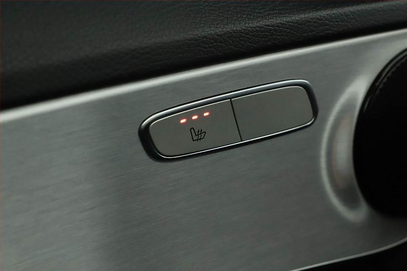 Mercedes-Benz Třídy C (2018) C 220 d, Automat, Serv.kniha - fotka 19 z 20