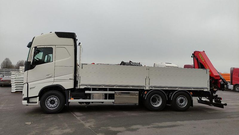 Volvo (2025) FH 460 6x2 Palfinger nebo Fass - fotka 3 z 18