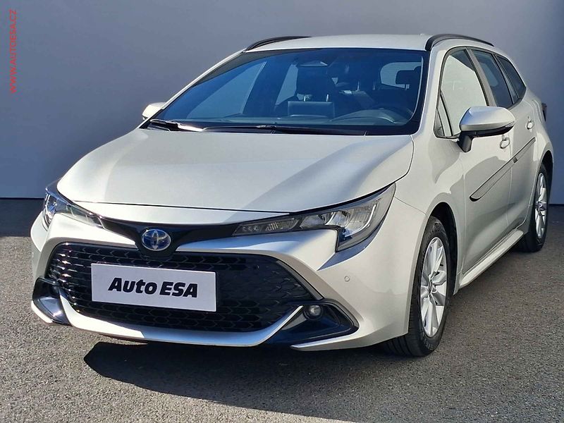 Toyota Corolla (2024) 1.8 e-CVT, 1.maj,ČR, Comfort - fotka 3 z 20