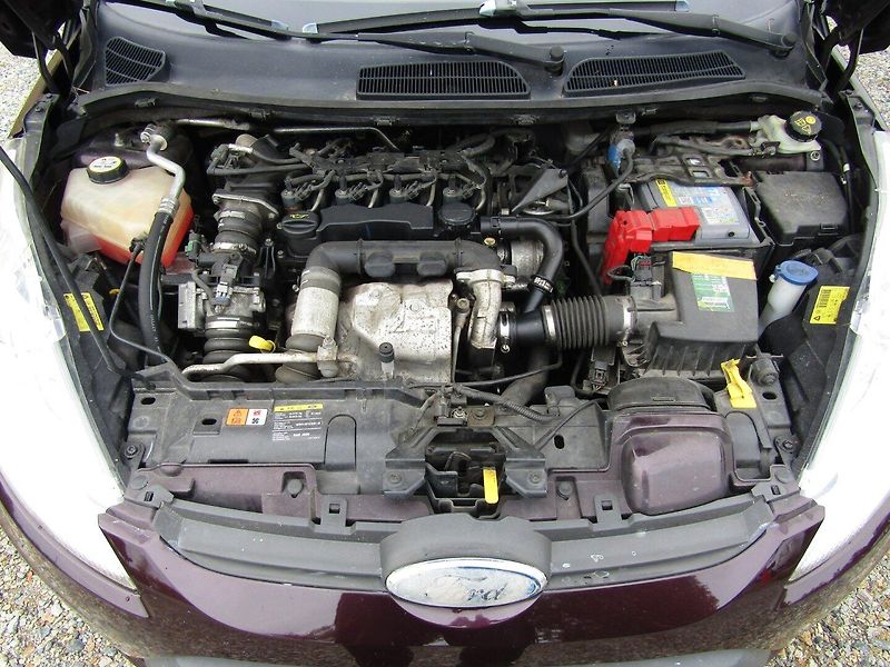 Ford Fiesta (2009) 1.6 TDCi 66kW - fotka 34 z 34