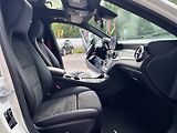 Mercedes-Benz GLA (2017) 220CDI 4-MATIC AMG - náhled 15