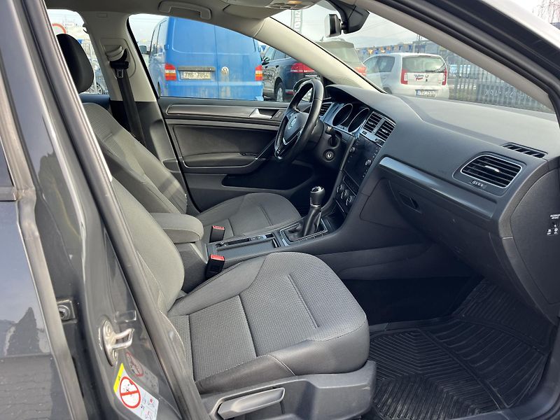Volkswagen Golf Variant (2018) 1.6 TDi -85kW - fotka 9 z 13