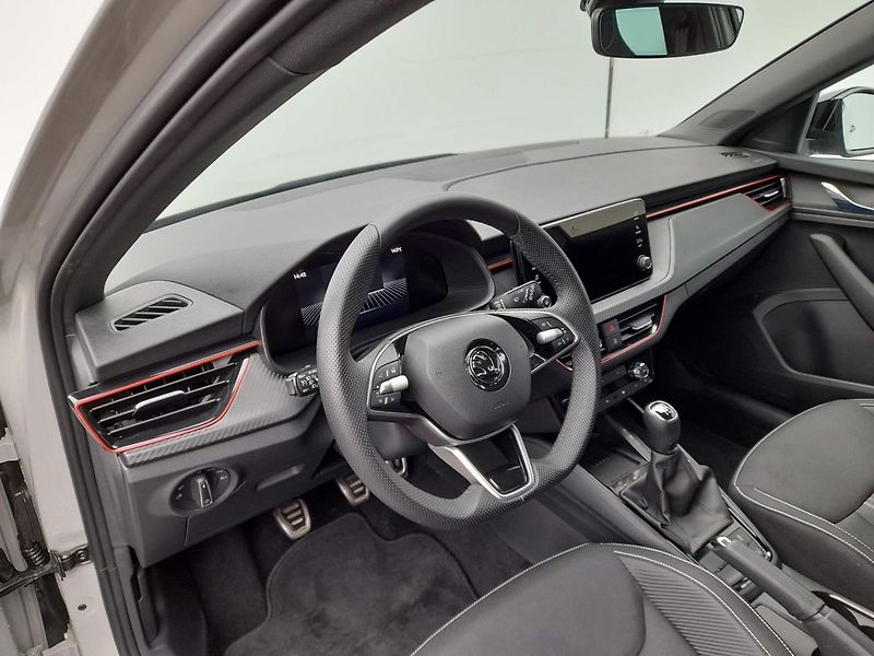 Škoda Scala Monte Carlo 1.0 TSI 85kW 6MP - fotka 11 z 20