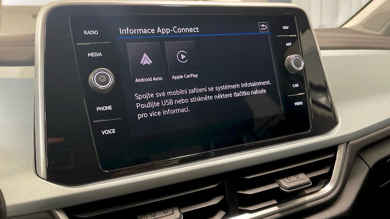 Volkswagen T-Roc (2025) Life GOAL 1.0 TSI 85kW - fotka 30 z 31