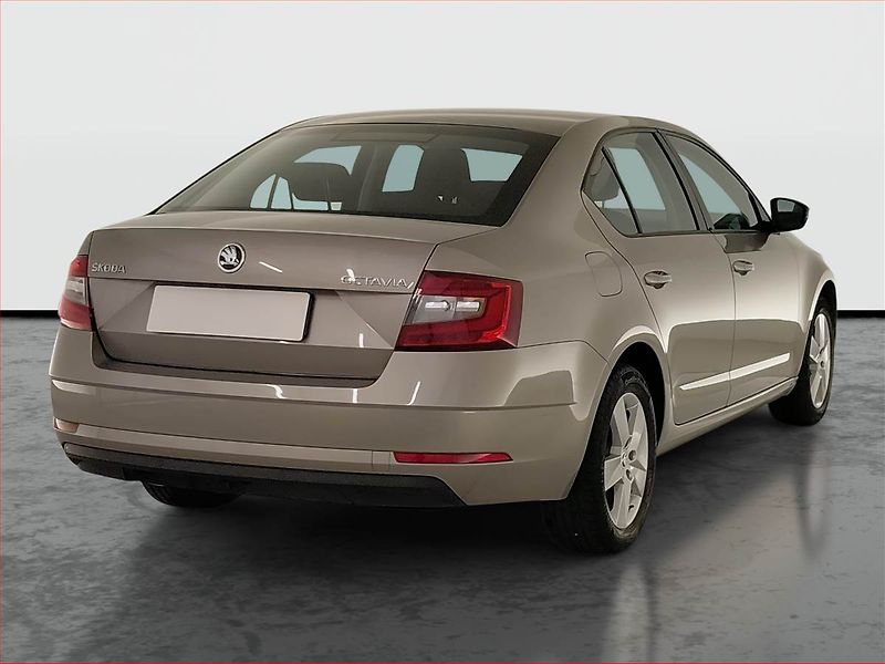 Škoda Octavia (2018) Extra 1.4 TSI, ČR,1.maj - fotka 5 z 20