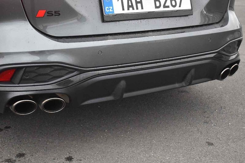 Audi S5 patří k autům, která se povedla.