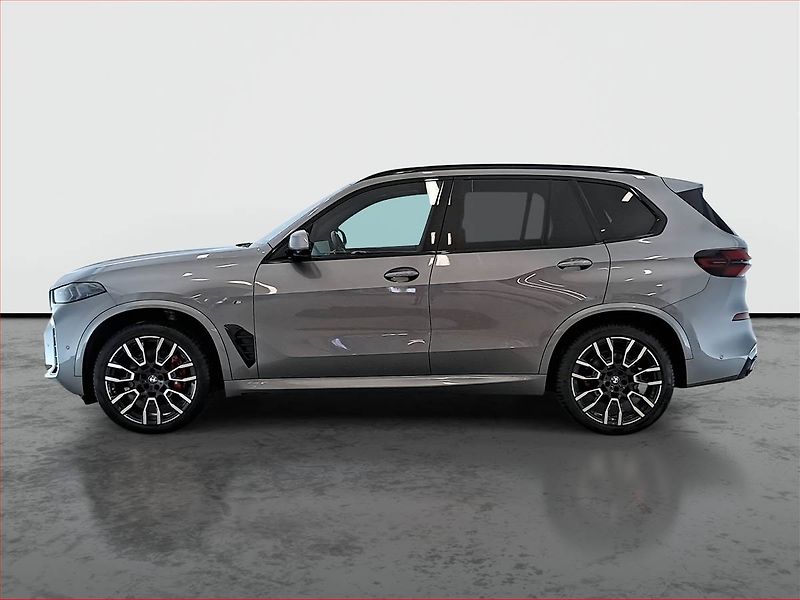 BMW X5 (2023) xDrive30d - fotka 3 z 31