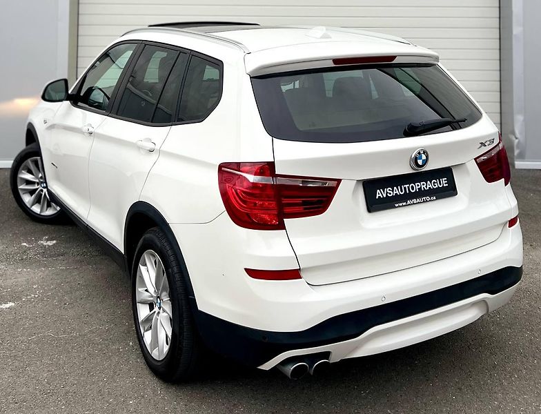 BMW X3 (2017)  XDRIVE28I AUTOMAT 2017 180KW - fotka 6 z 35