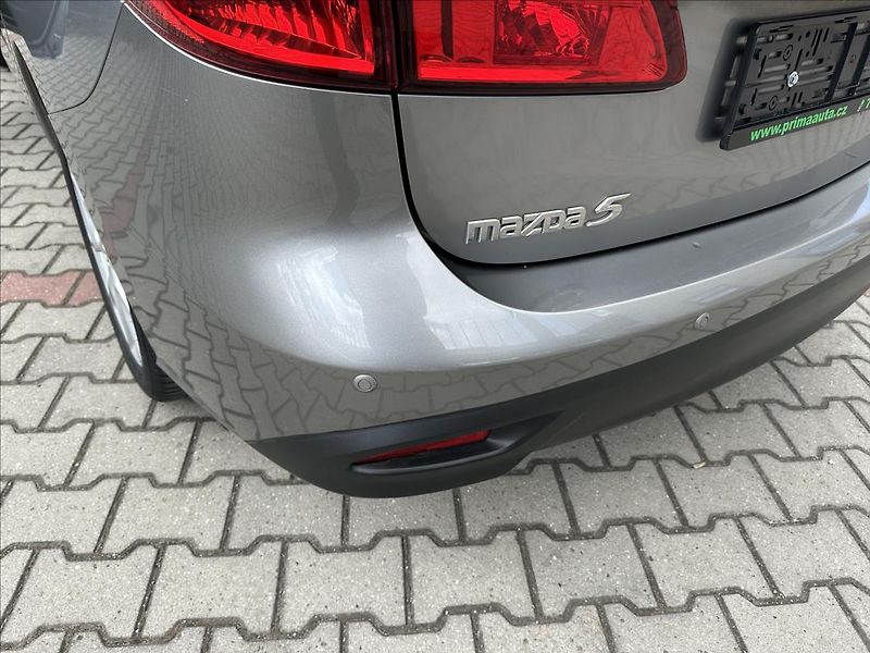 Mazda 5 2,0 7.míst - fotka 25 z 26