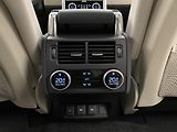 Land Rover Discovery D300 HSE R-DYNAMIC AWD AUT 7m - náhled 31