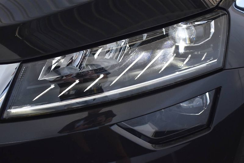 Škoda Karoq (2023) 1.5TSI 110kW, 5let záruka - fotka 21 z 24
