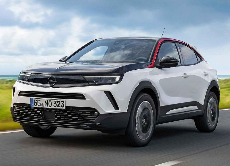 Malá SUV Opelu jsou úsporná jak v benzinových, tak i dieselových verzích