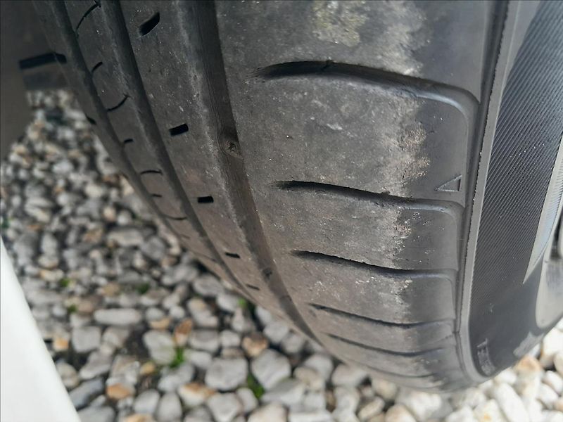 Kia Rio 1,2i 61kW - fotka 41 z 44